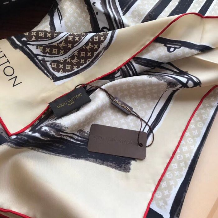 Louis Vuitton Scarf LVS00087